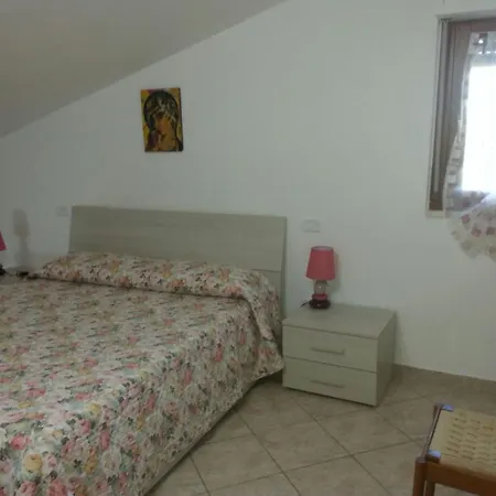 La Mansarda Dell'artigiano Apartmán